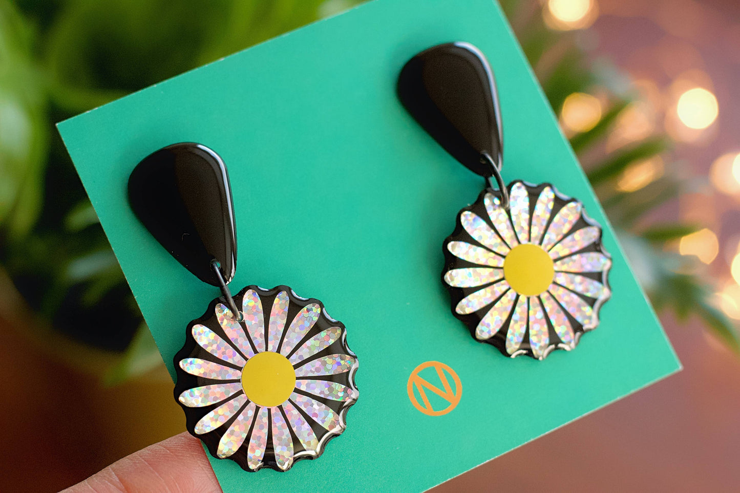 Boucles d'oreilles déclaration marguerite - Fabriquées à la main