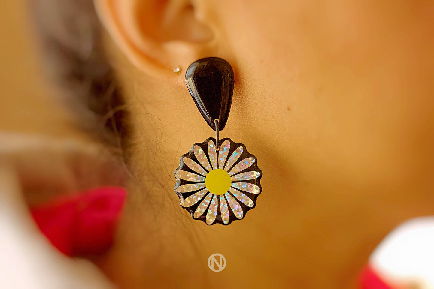 Boucles d'oreilles déclaration marguerite - Fabriquées à la main