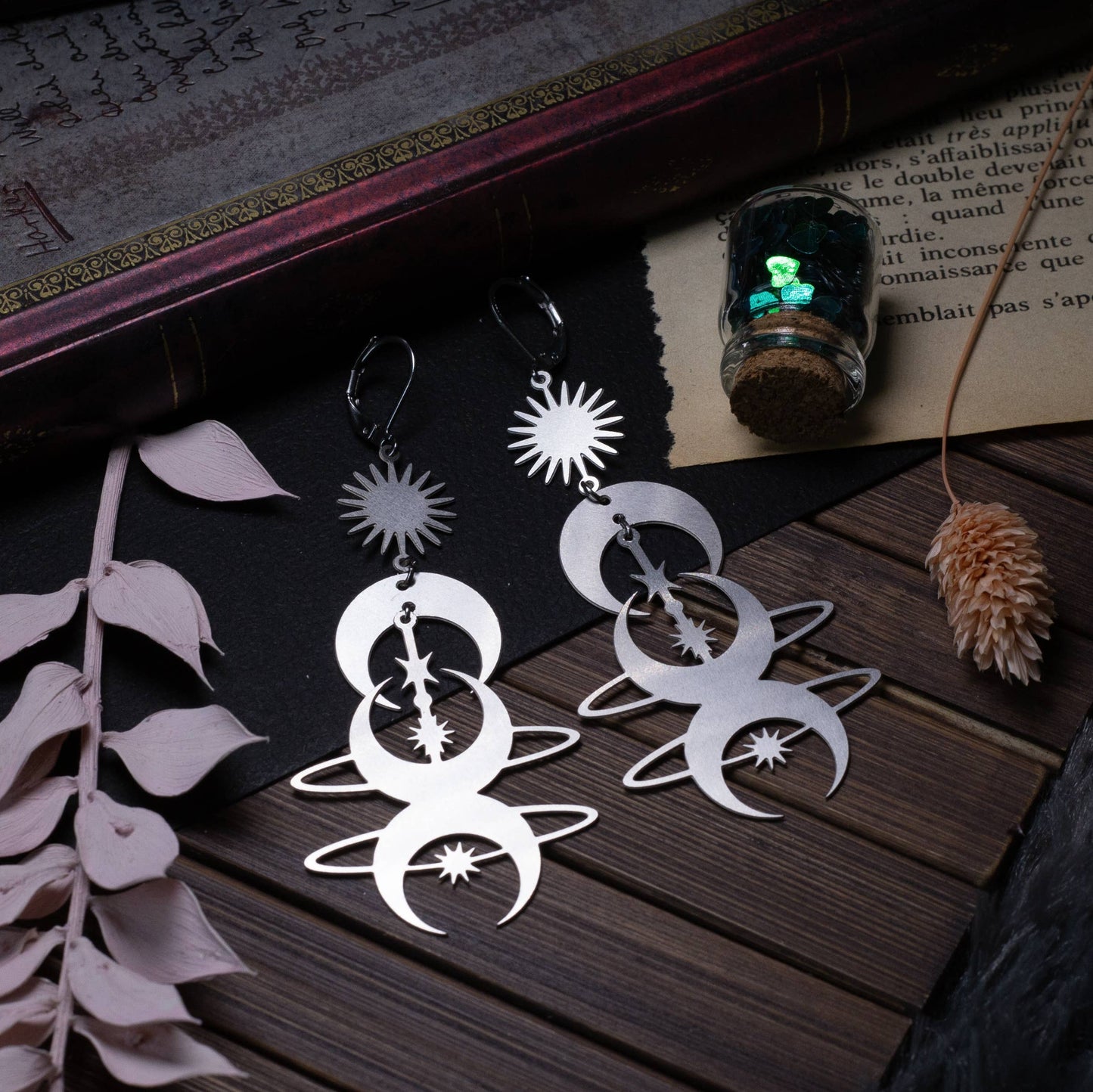 Boucles d'oreilles lune - géométrique céleste en acier