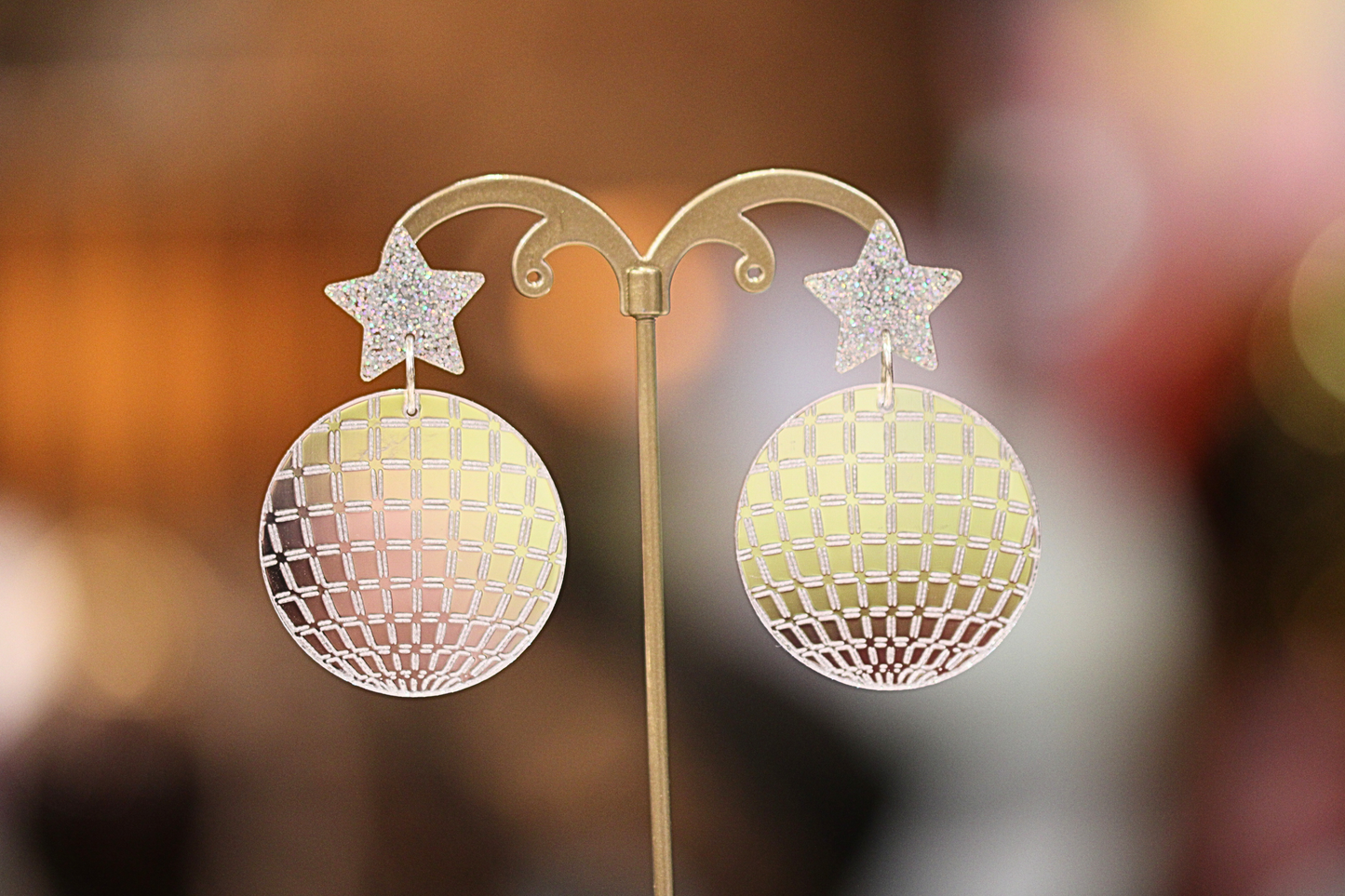 Boucles d'Oreilles Rondes Éclatantes