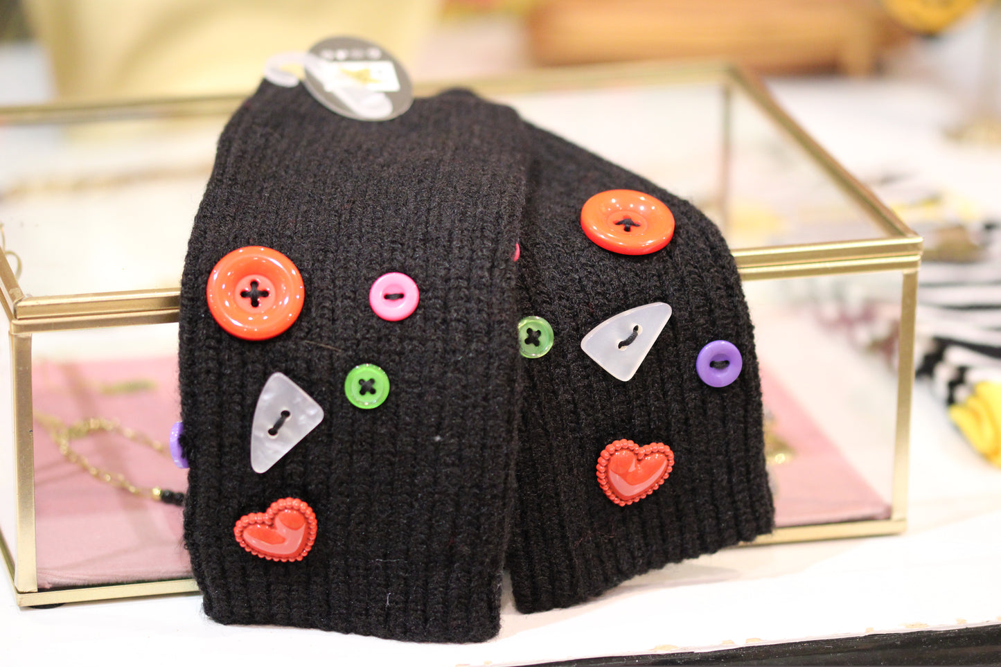 Mitaines Noires avec Décorations Multicolores