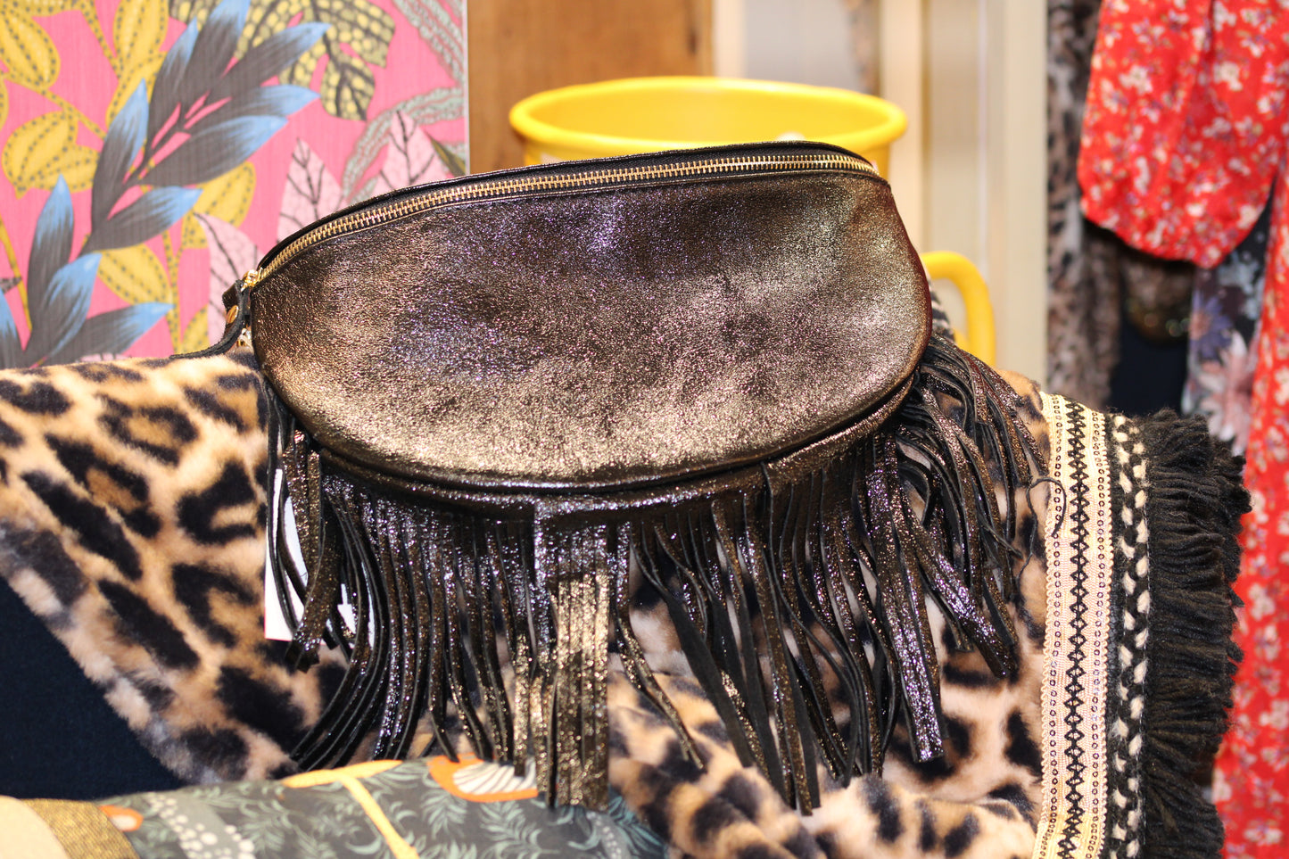 Sac Banane Noir avec Franges