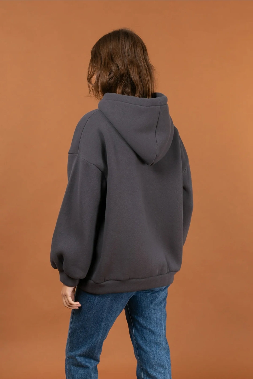 Sweat à Capuche avec Cœur – Style Confortable et Tendances