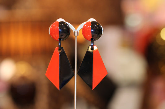 Boucles d'Oreilles en Clip Noire et rouge